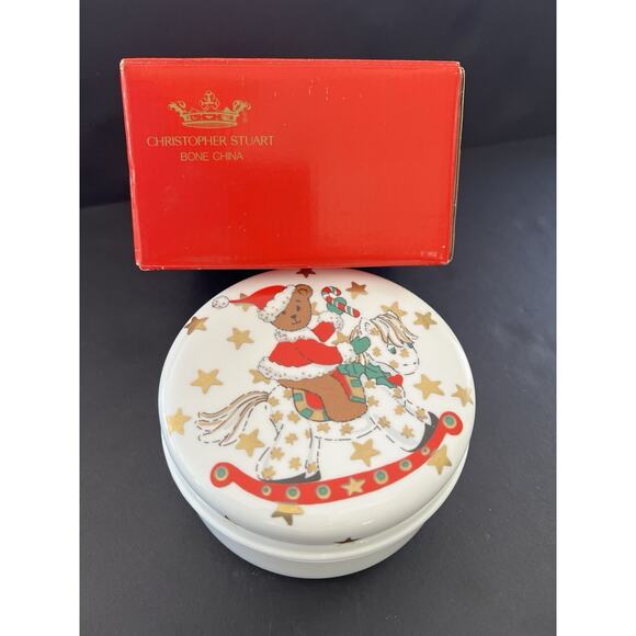Christopher Stuart Bone China Christmas Trinket Box 5x3” Round Santabear’s Ride - Picture 3 of 11